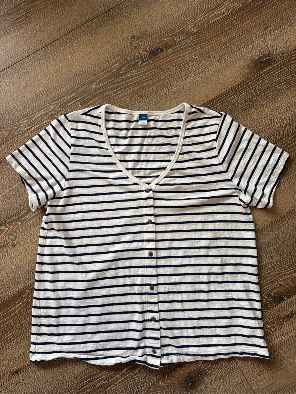 Old Navy Striped Tee - Navy & White Large - Picture 3 of 9